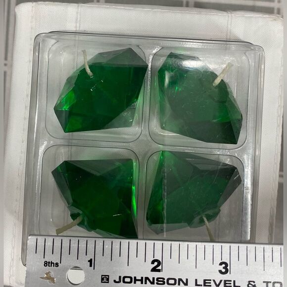 Diamond Shape Floating Gel Candles Emerald Green Four Candles NIOP - Picture 10 of 10